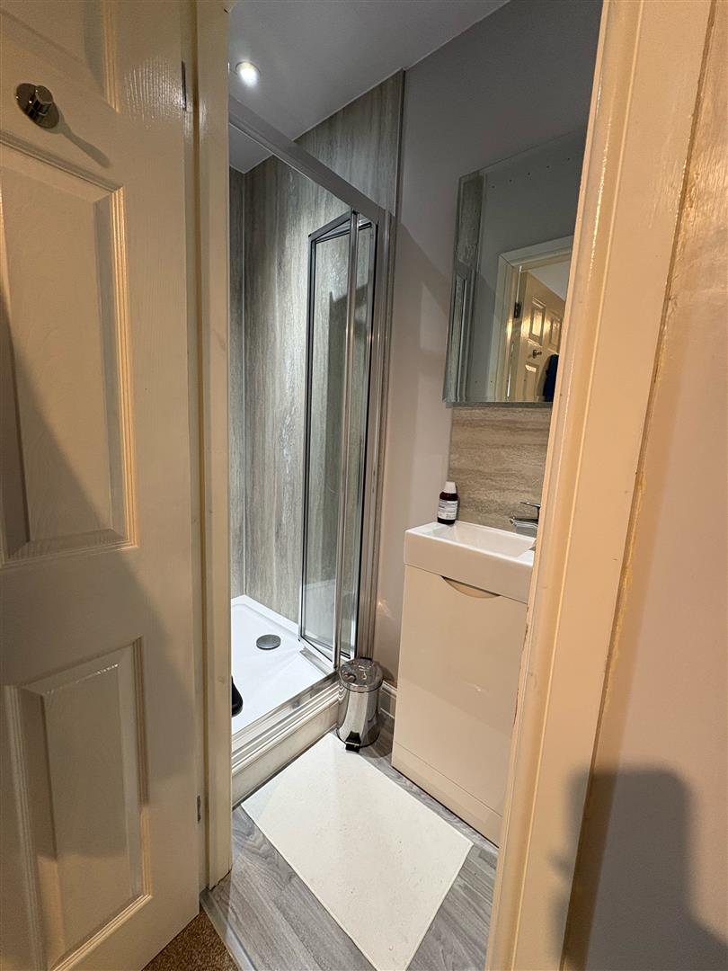 16 Coulston Road, Lancaster, LA1 3AE